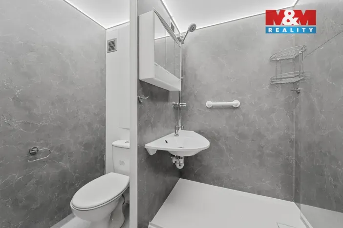 Pronájem bytu 1+1, Ústí nad Labem, Jizerská, 42 m2