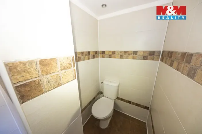 Prodej rodinného domu, Lošany, 170 m2