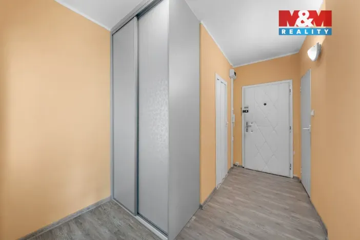 Prodej bytu 2+1, Děčín - Děčín XXVII-Březiny, Kosmonautů, 63 m2