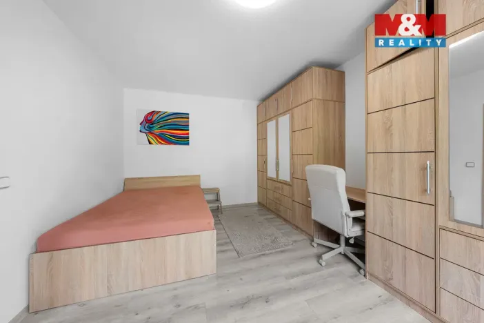 Prodej bytu 1+1, Ústí nad Labem - Severní Terasa, Maková, 33 m2
