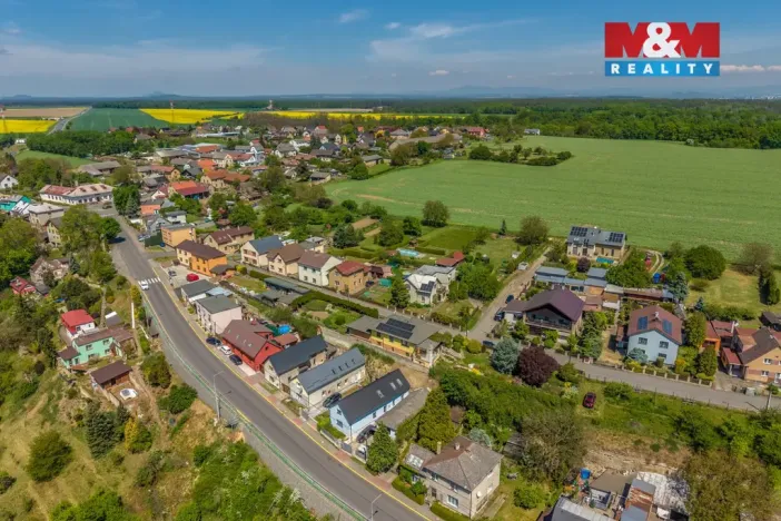 Prodej rodinného domu, Hrdlořezy, 229 m2