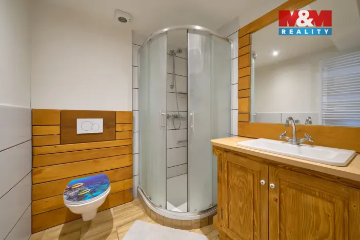 Prodej rodinného domu, Červený Kostelec, Jiráskova, 380 m2