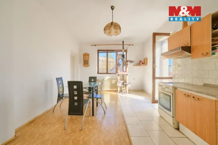 Prodej rodinného domu, Červený Kostelec, Jiráskova, 380 m2