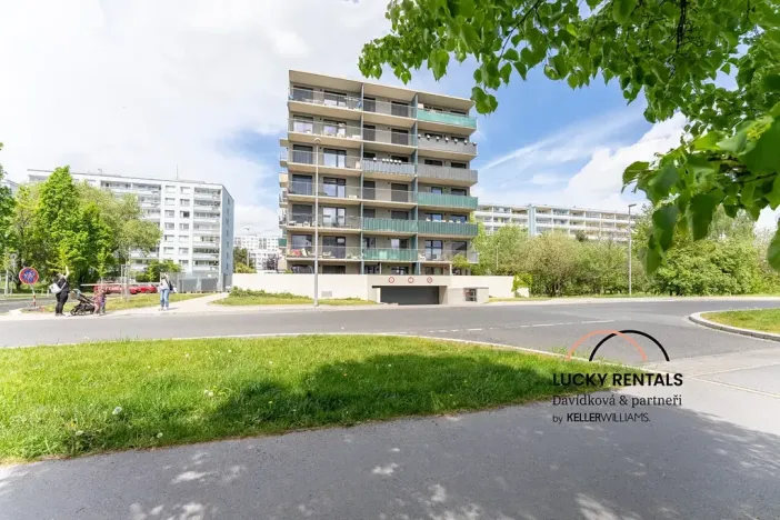 Pronájem bytu 3+kk, Praha - Háje, Jurkovičova, 64 m2