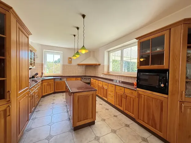 Pronájem vily, Nový Knín, 450 m2