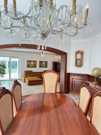 Pronájem vily, Nový Knín, 450 m2