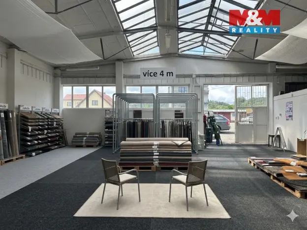Pronájem obchodního prostoru, Klatovy, Nádražní, 600 m2