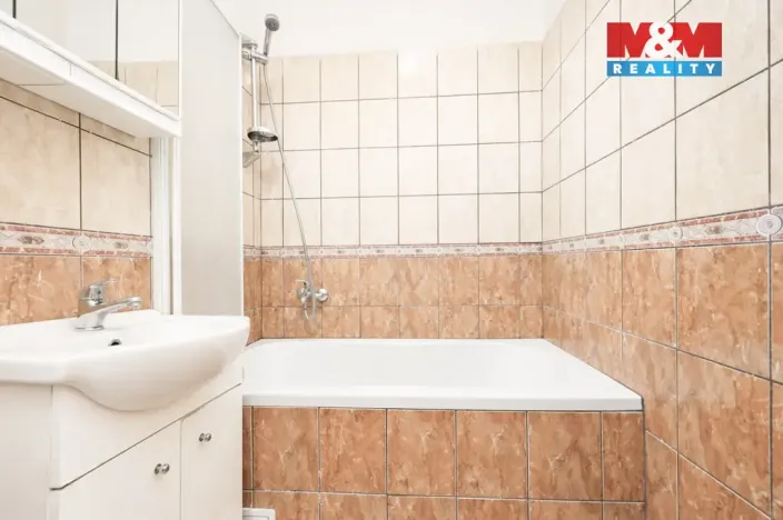 Prodej bytu 2+1, Šternberk, Dolní Žleb, 58 m2