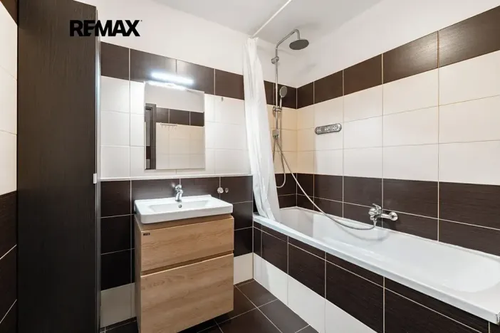 Prodej bytu 3+kk, Praha, Formanská, 91 m2