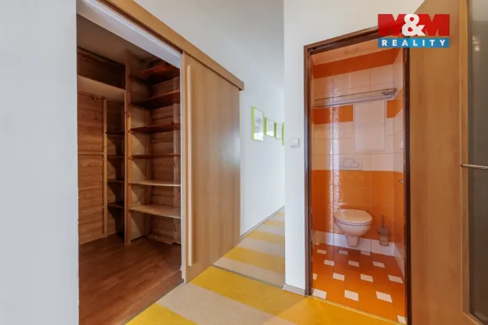 Prodej bytu 3+1, Sokolov, Slovenská, 76 m2