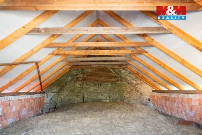 Prodej chalupy, Štěkeň, Na Městečku, 123 m2