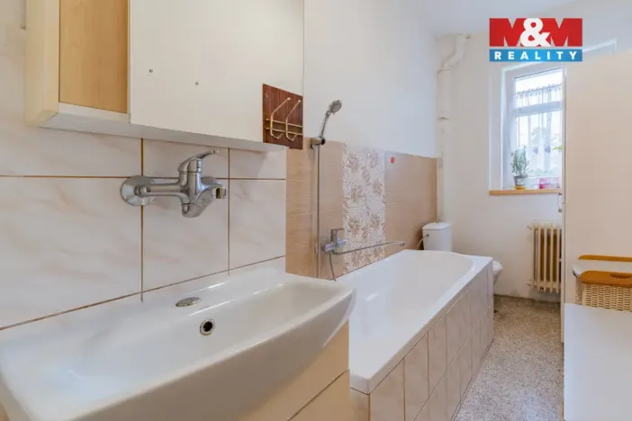 Prodej rodinného domu, Aš, Nemocniční, 350 m2
