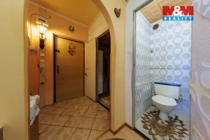 Prodej bytu 3+1, Rotava, Sídliště, 67 m2