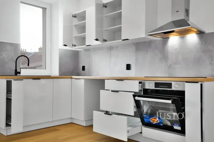 Pronájem bytu 2+kk, Děčín, Plzeňská, 47 m2