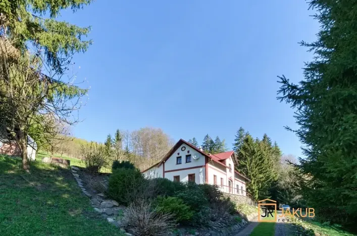 Prodej chaty, Vrchlabí, Kněžice, 152 m2