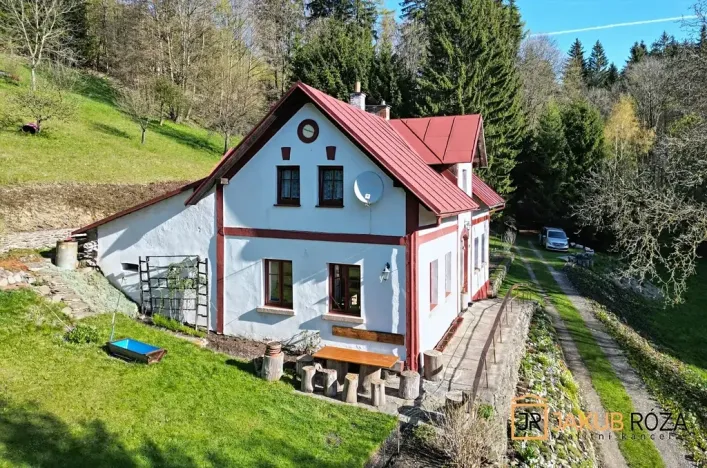 Prodej chaty, Vrchlabí, Kněžice, 152 m2