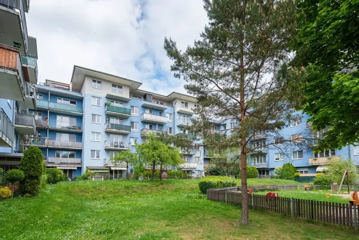 Pronájem bytu 2+kk, Praha - Čakovice, Blachutova, 72 m2