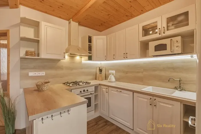 Prodej rodinného domu, Zavidov, 261 m2