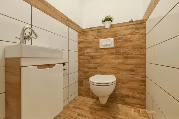Prodej rodinného domu, Zavidov, 261 m2