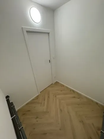 Pronájem bytu 2+kk, Praha - Vršovice, Moskevská, 48 m2