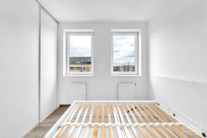 Pronájem bytu 2+kk, Hradec Králové, Ve Stromovce, 66 m2