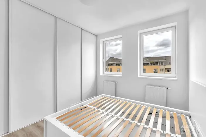Pronájem bytu 2+kk, Hradec Králové, Ve Stromovce, 66 m2