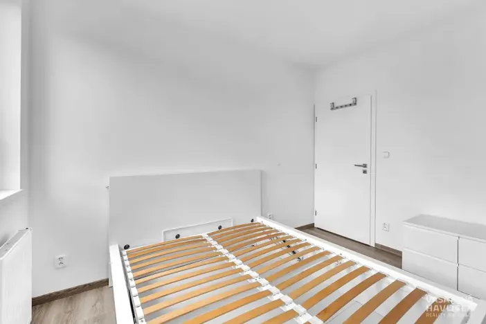 Pronájem bytu 2+kk, Hradec Králové, Ve Stromovce, 66 m2