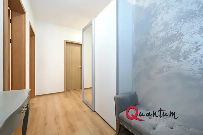 Prodej bytu 3+kk, Praha - Malešice, Počernická, 79 m2