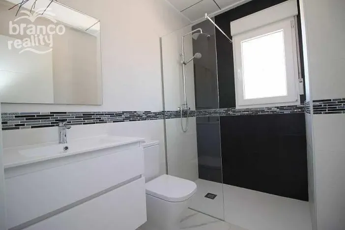 Prodej rodinného domu, Pinoso, Alicante, Španělsko, 245 m2