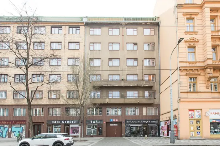 Pronájem bytu 1+kk, Praha, Sokolovská, 27 m2