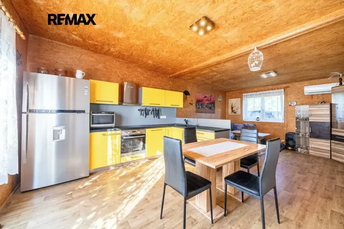 Prodej rodinného domu, Káraný, 50 m2
