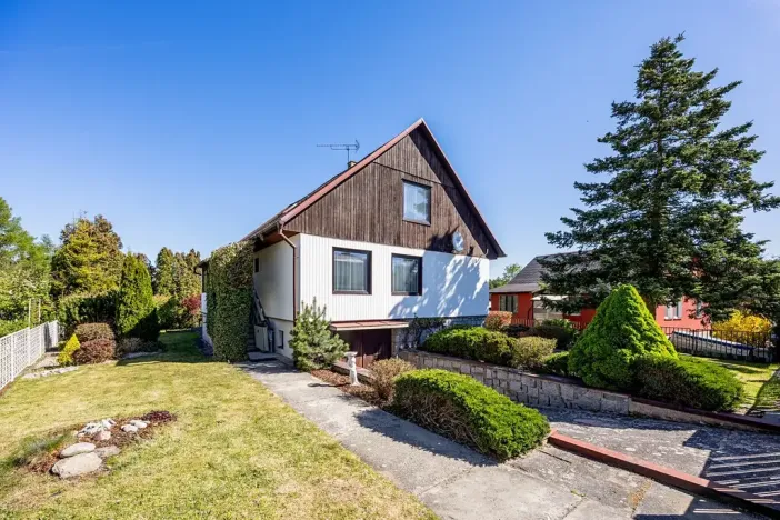 Prodej rodinného domu, Bělá pod Bezdězem, Elišky Krásnohorské, 135 m2