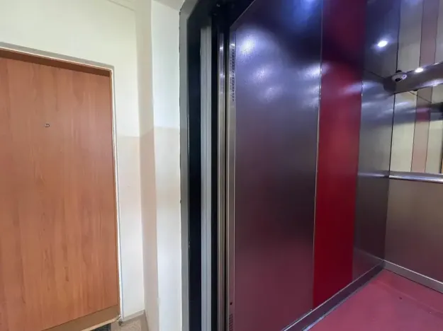 Pronájem bytu 2+kk, Praha - Kobylisy, Kyselova, 44 m2