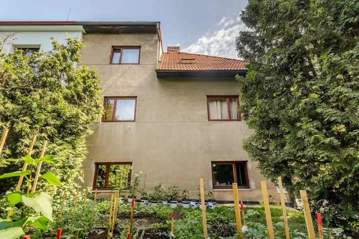 Prodej činžovního domu, Praha - Libeň, Klihařská, 259 m2