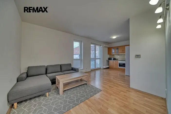 Pronájem bytu 2+kk, Poděbrady, Hakenova, 43 m2