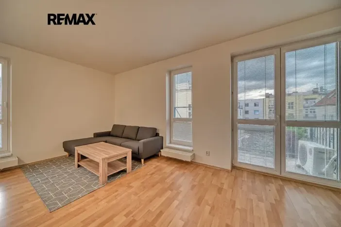 Pronájem bytu 2+kk, Poděbrady, Hakenova, 43 m2