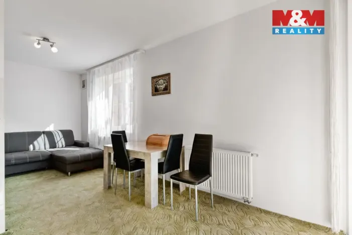 Prodej bytu 2+kk, Liberec - Liberec VI-Rochlice, Nádvorní, 48 m2