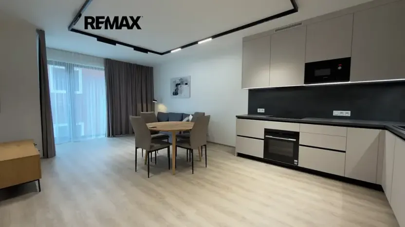 Pronájem bytu 2+kk, Praha - Libeň, Kotlaska, 59 m2