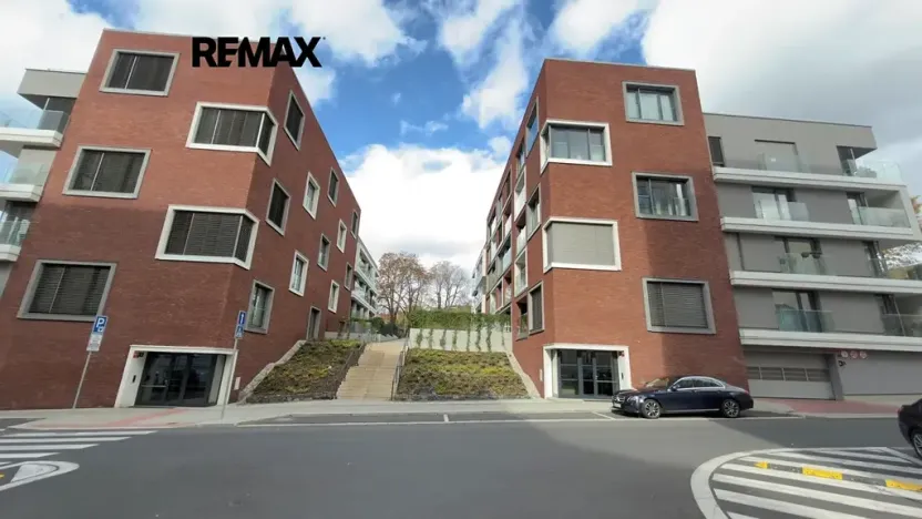 Pronájem bytu 2+kk, Praha - Libeň, Kotlaska, 59 m2