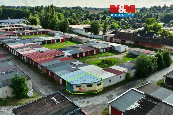 Pronájem garáže, Havlíčkův Brod, 28 m2