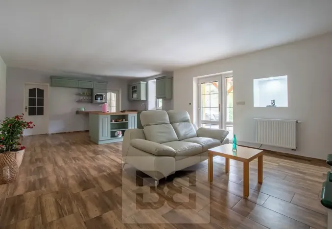 Pronájem rodinného domu, Okřínek, 140 m2
