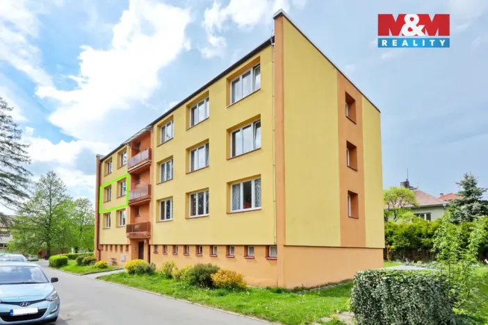 Prodej bytu 3+1, Černovice, Tyršova, 64 m2