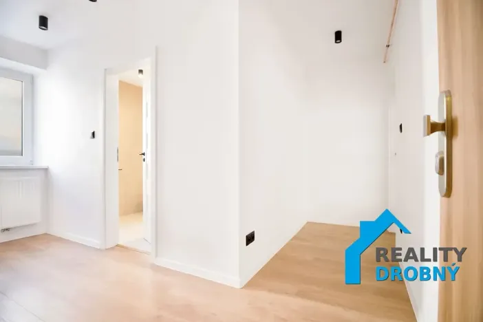 Prodej bytu 2+1, Děčín, Podmokelská, 53 m2