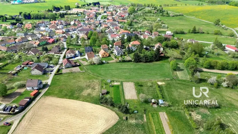 Prodej pozemku, Benešov, 5776 m2