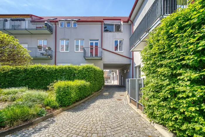 Pronájem bytu 3+kk, Praha - Libuš, Libušská, 80 m2