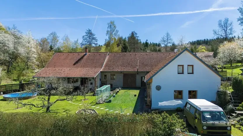 Prodej rodinného domu, Skomelno, 284 m2