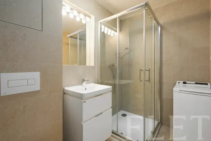 Pronájem bytu 2+kk, Praha - Košíře, Hlaváčkova, 40 m2