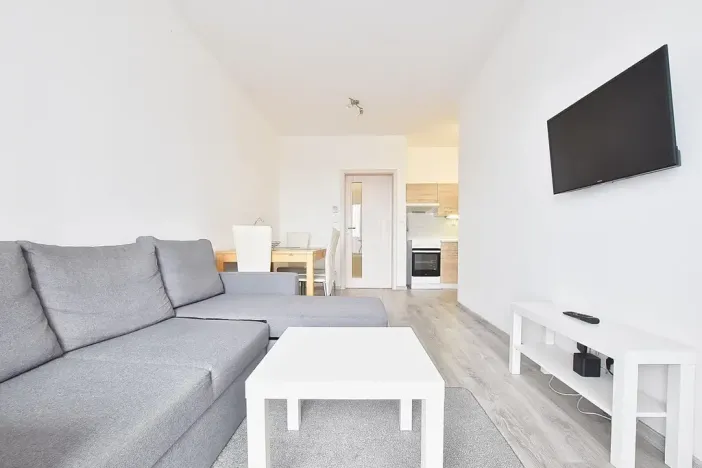 Pronájem bytu 2+kk, Nymburk, Ke Strouze, 51 m2