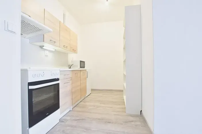 Pronájem bytu 2+kk, Nymburk, Ke Strouze, 51 m2