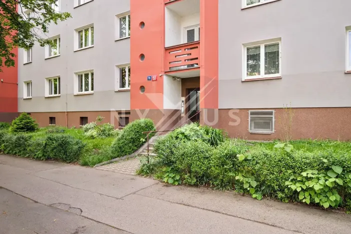 Prodej bytu 2+1, Praha - Malešice, Počernická, 51 m2